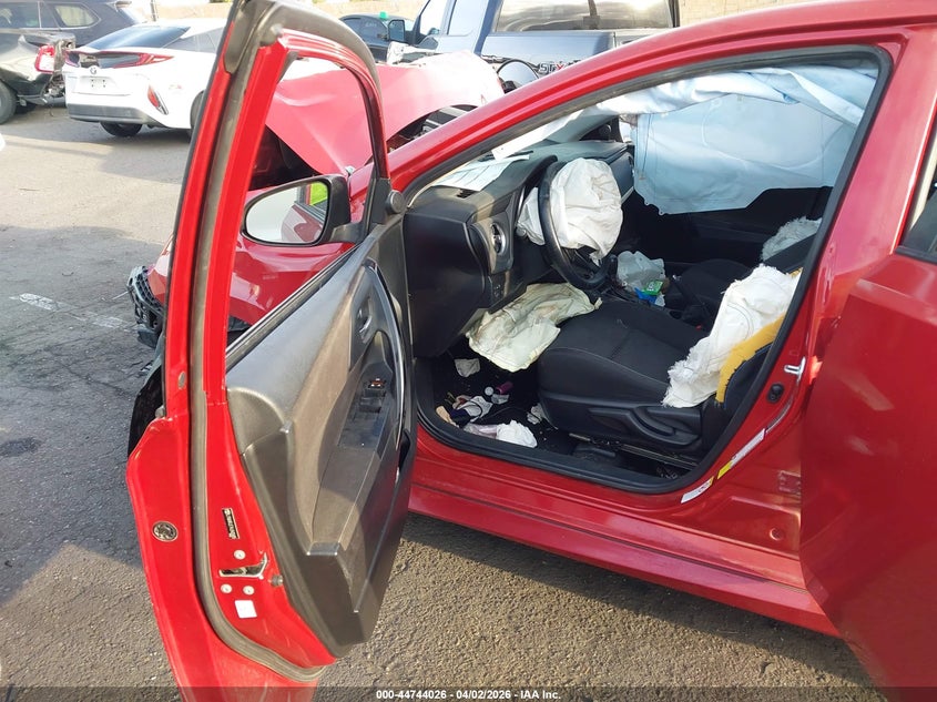 2017 Toyota Corolla VIN JTNKARJE7HJ542685 IAAI salvage auction — FRONT END, Wait Title, sold $1,025 on 2026-08-14 (photo 5)