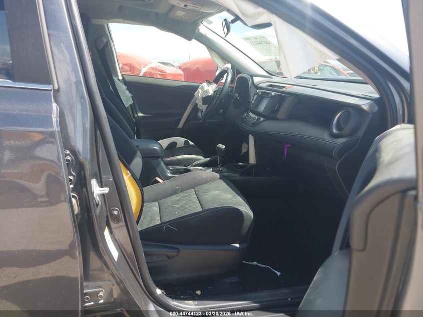 2018 Toyota Rav 4 VIN JTMRFREV6JD232787 IAAI salvage auction — FRONT END, Salvage (Colorado), sold $2,575 on 2026-07-29 (photo 5)