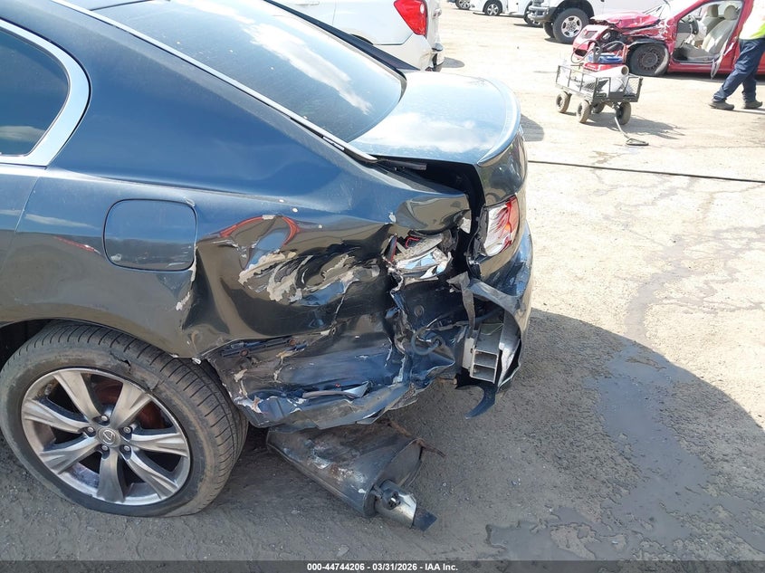2011 Lexus Gs VIN JTHCE1KS2B0028354 IAAI salvage auction — REAR END, Clear (Virginia), sold $1,300 on 2026-07-29 (photo 6)