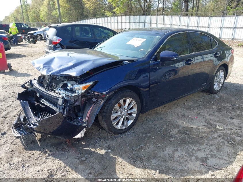 2015 Lexus ES VIN JTHBW1GG9F2092592 IAAI salvage auction — FRONT END, Wait Title, sold $2,775 on 2026-07-09 (photo 2)