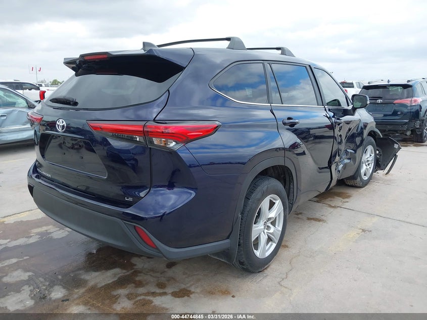 2023 Toyota Highlander VIN 5TDKDRAH8PS010739 IAAI salvage auction — FRONT END, Original (Texas), sold $11,300 on 2026-07-13 (photo 4)