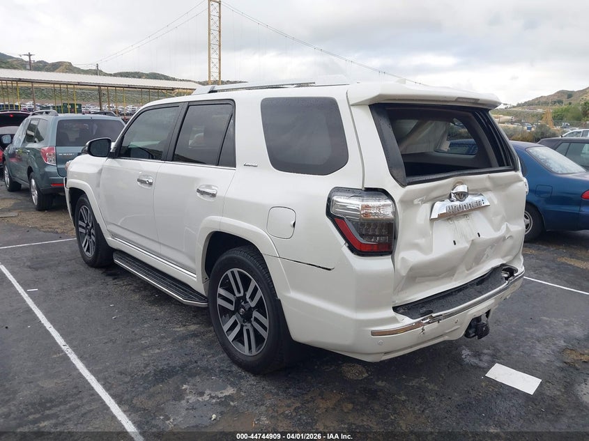 2021 Toyota 4runner VIN JTEDU5JR9M5232438 IAAI salvage auction — REAR END, Salvage (California), sold $10,125 on 2026-07-29 (photo 3)