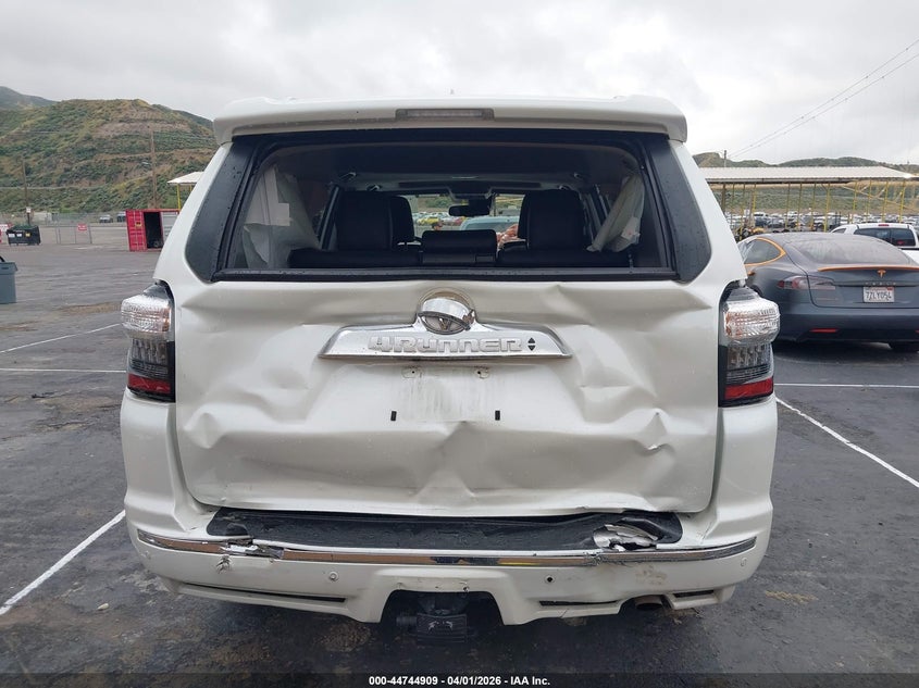 2021 Toyota 4runner VIN JTEDU5JR9M5232438 IAAI salvage auction — REAR END, Salvage (California), sold $10,125 on 2026-07-29 (photo 6)