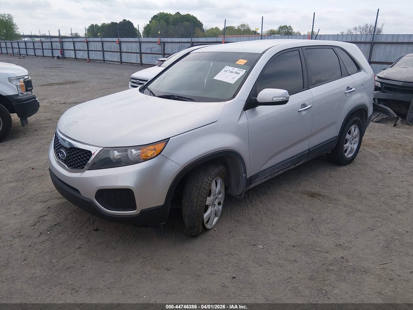 2012 Kia Sorento VIN 5XYKT4A15CG289650 IAAI salvage auction — RIGHT SIDE, Wait Title, sold $900 on 2026-07-29 (photo 2)