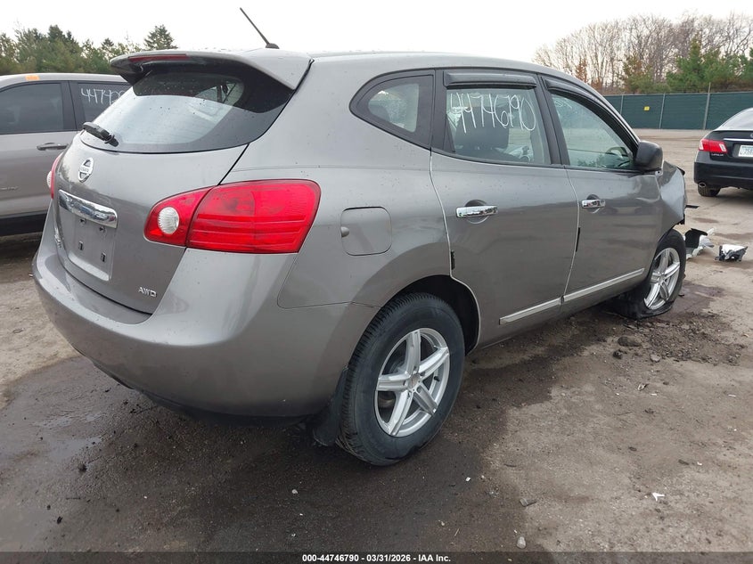 2012 Nissan Rogue VIN JN8AS5MV0CW389357 IAAI salvage auction — RIGHT FRONT, Clear (Indiana), sold $300 on 2026-07-07 (photo 4)