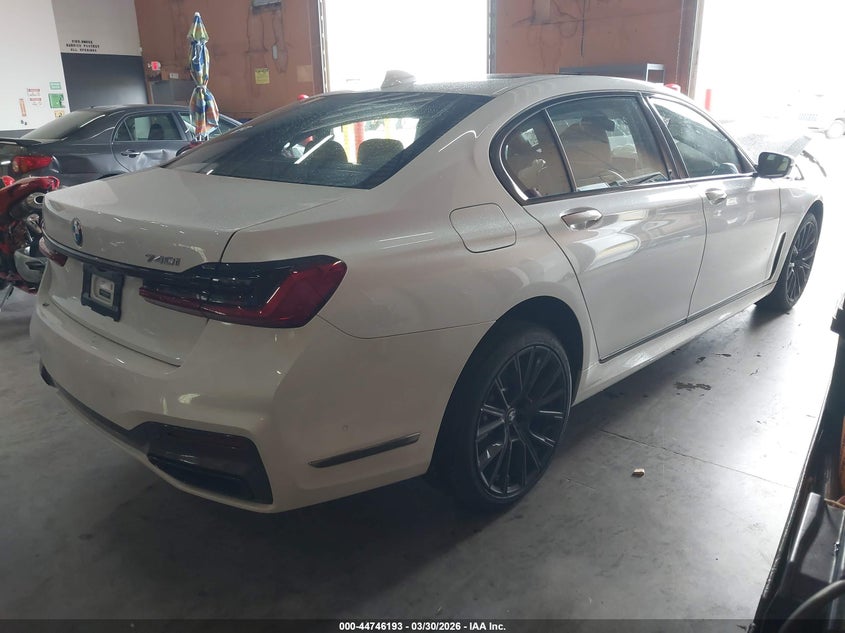 2022 BMW 7er VIN WBA7T2C03NCG89874 IAAI salvage auction — FRONT END, Salvage (Arizona), sold $14,950 on 2026-07-13 (photo 4)