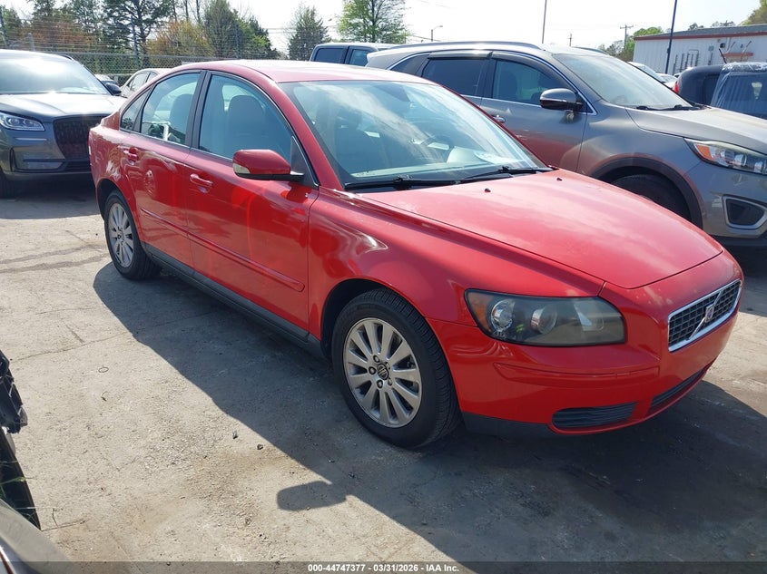 2005 Volvo S40 VIN YV1MS382X52089925 IAAI salvage auction — NORMAL WEAR, Clear (Michigan), sold $1,225 on 2026-07-13 (photo 1)