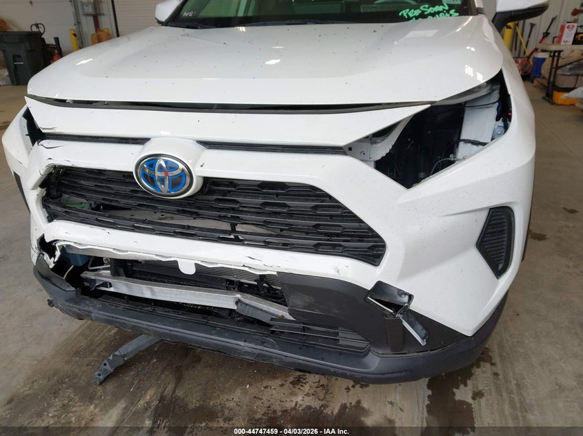 2024 Toyota Rav 4 VIN JTMRWRFV5RD216543 IAAI salvage auction — FRONT END, Wait Title, sold $14,250 on 2026-07-15 (photo 6)
