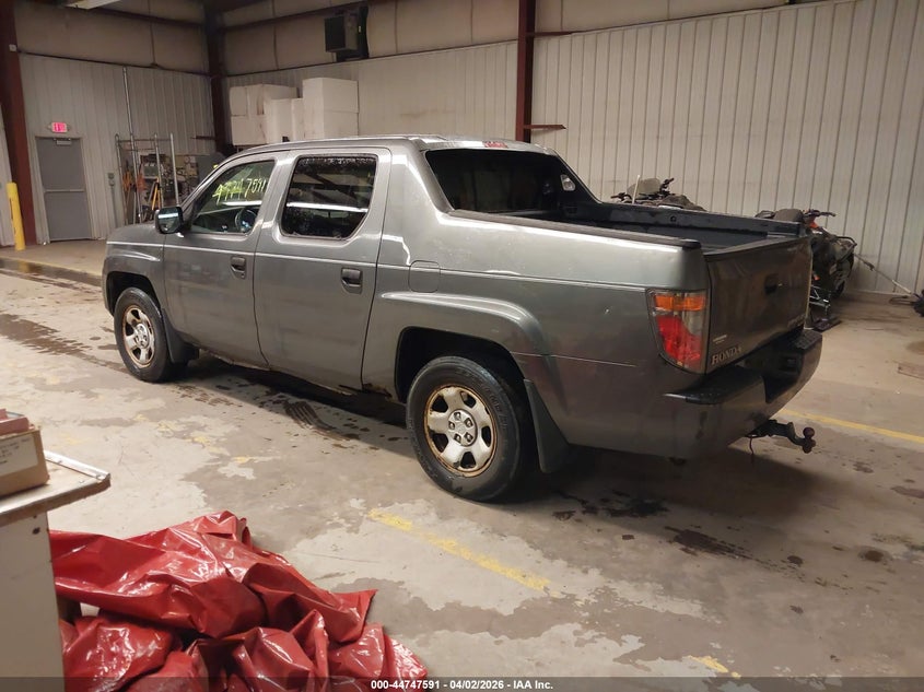 2008 Honda Ridgeline VIN 2HJYK16238H509501 IAAI salvage auction — SIDE, Salvage (Idaho), sold $450 on 2026-07-24 (photo 3)