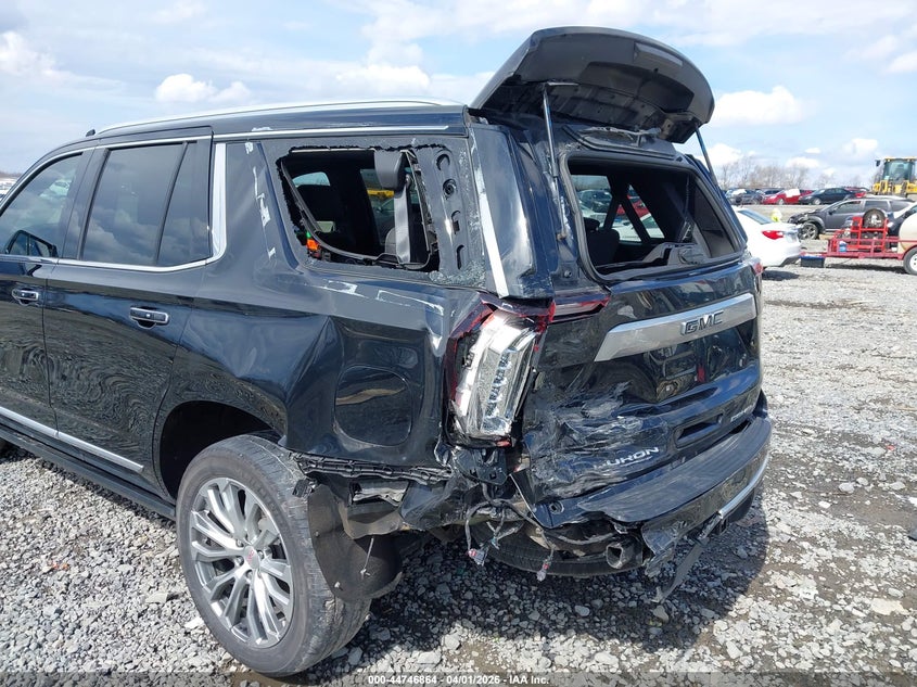 2022 Gmc Yukon VIN 1GKS2DKT4NR296519 IAAI salvage auction — REAR END, Salvage (West Virginia), sold $14,100 on 2026-07-09 (photo 6)
