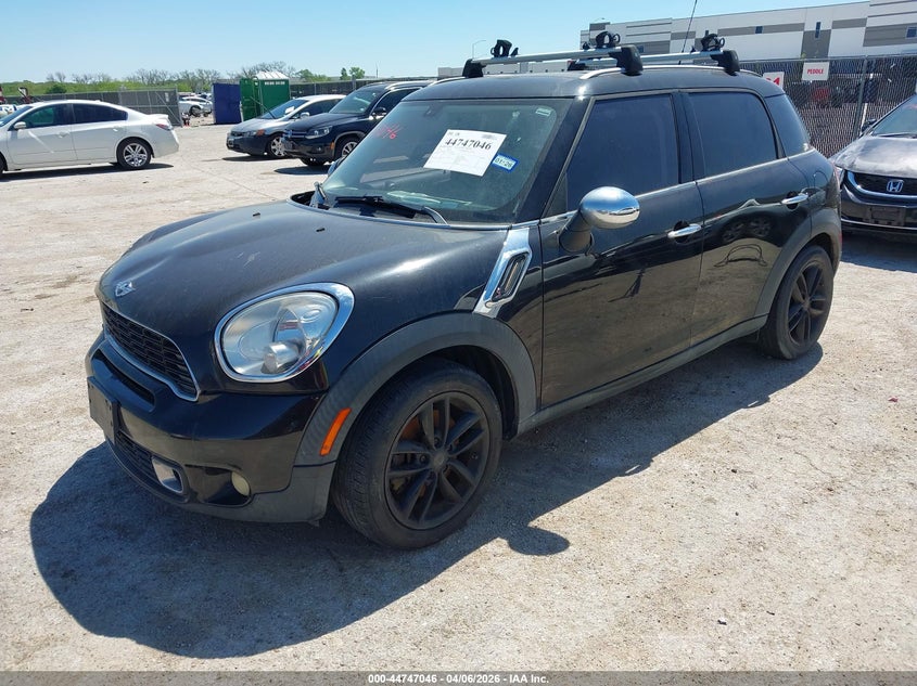 2011 Mini Cooper VIN WMWZC3C59BWH98392 IAAI salvage auction — NORMAL WEAR, Salvage (Texas), sold $850 on 2026-07-28 (photo 2)