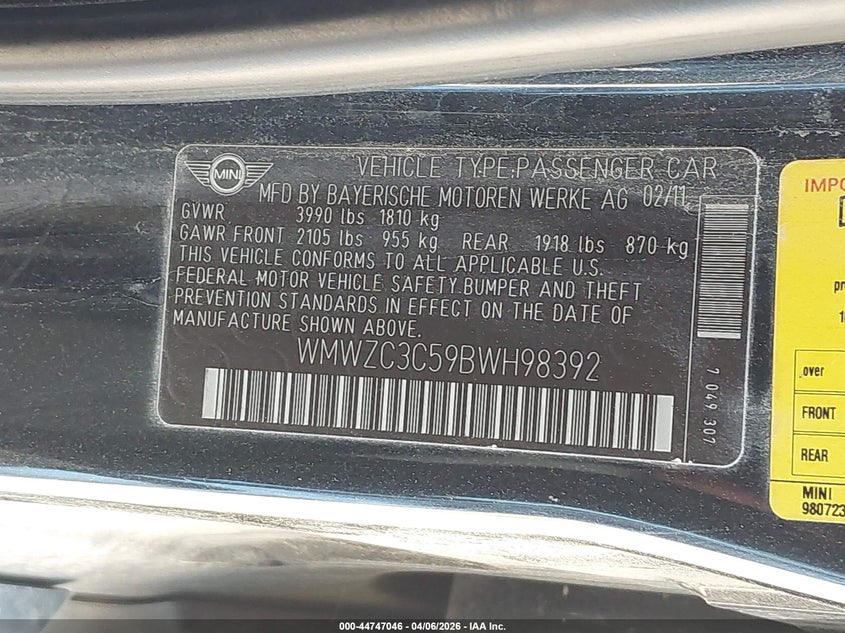 2011 Mini Cooper VIN WMWZC3C59BWH98392 IAAI salvage auction — NORMAL WEAR, Salvage (Texas), sold $850 on 2026-07-28 (photo 9)