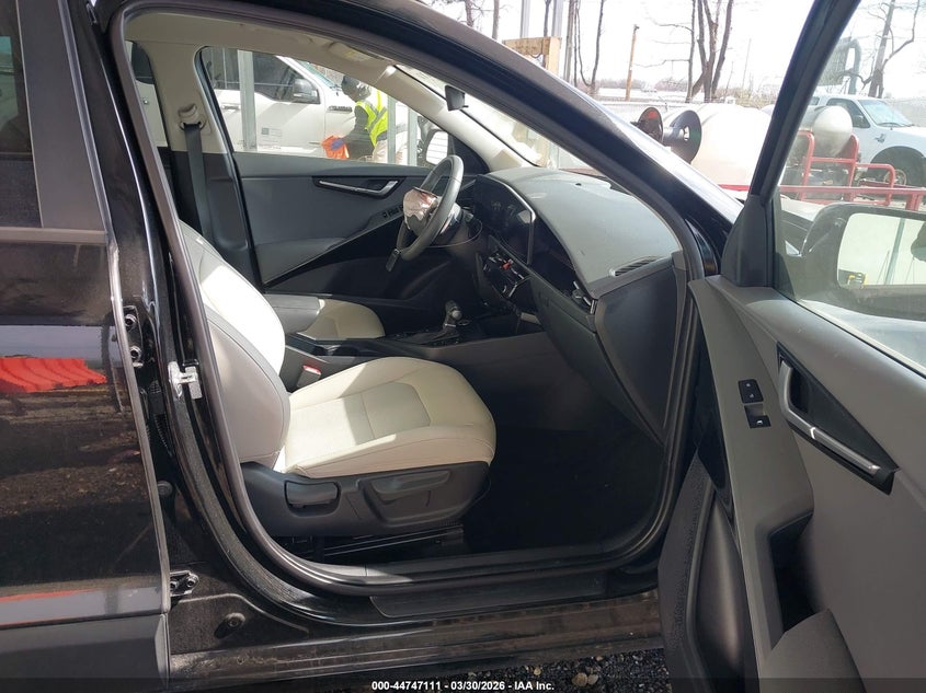 2023 Kia Niro VIN KNDCR3LE5P5049039 IAAI salvage auction — FRONT END, Certificate Of Destruction (Florida), sold $8,200 on 2026-07-19 (photo 5)