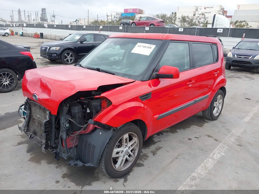 2011 Kia Soul VIN KNDJT2A22B7234416 IAAI salvage auction — FRONT & REAR, Salvage (California), sold $400 on 2026-07-08 (photo 2)