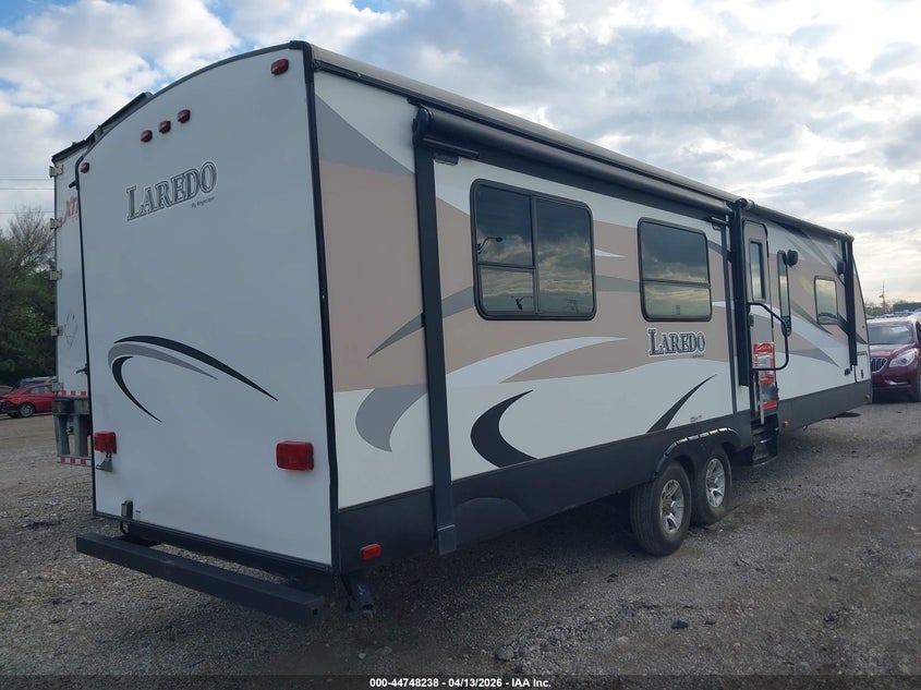 2016 Keystone Keystone VIN 4YDT31427GK600242 IAAI salvage auction — WATER/FLOOD, Salvage (Indiana), sold $3,700 on 2026-07-08 (photo 4)