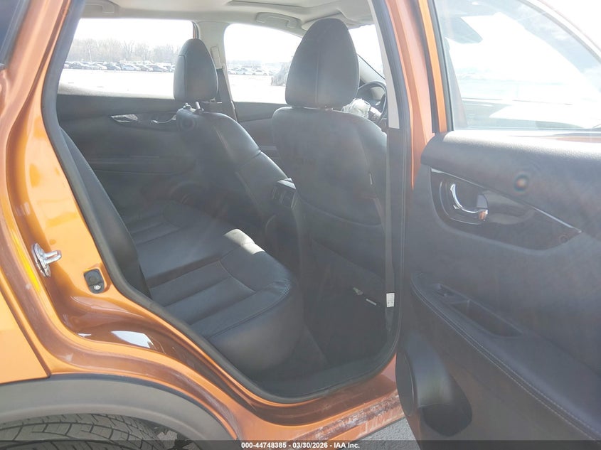 2017 Nissan Rogue VIN JN1BJ1CR1HW116258 IAAI salvage auction — FRONT END, Salvage (Illinois), sold $1,800 on 2026-07-28 (photo 8)