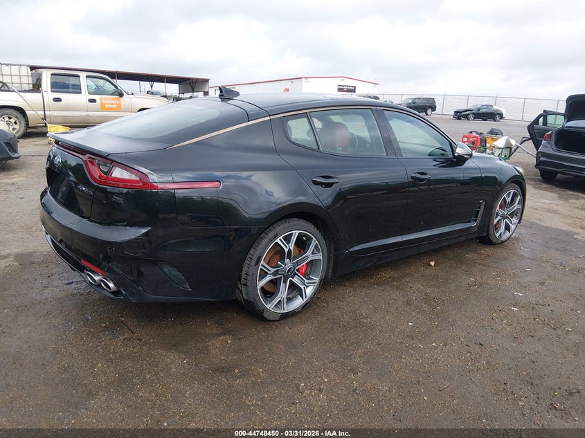 2018 Kia Stinger VIN KNAE45LCXJ6011547 IAAI salvage auction — LEFT SIDE, Salvage (Mississippi), sold $3,300 on 2026-07-29 (photo 4)