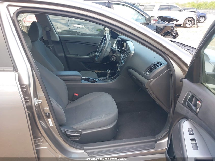 2015 Kia Optima VIN 5XXGM4A72FG415737 IAAI salvage auction — LEFT FRONT, Wait Title, sold $825 on 2026-07-08 (photo 5)