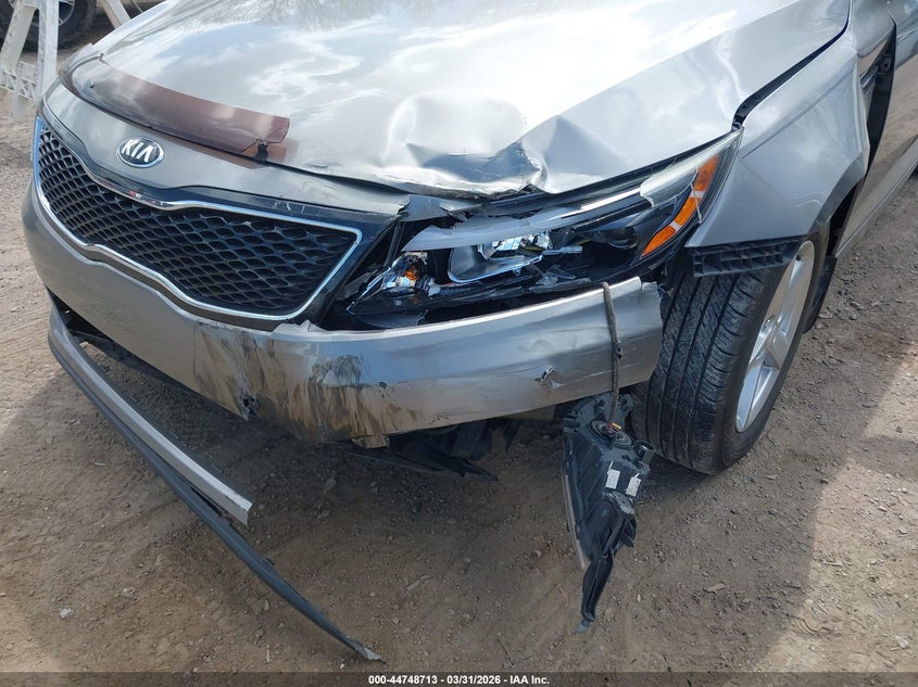 2015 Kia Optima VIN 5XXGM4A72FG415737 IAAI salvage auction — LEFT FRONT, Wait Title, sold $825 on 2026-07-08 (photo 6)