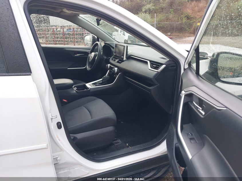 2019 Toyota Rav 4 VIN JTMP1RFV7KD012791 IAAI salvage auction — FRONT END, Original (Kentucky), sold $8,750 on 2026-07-14 (photo 5)