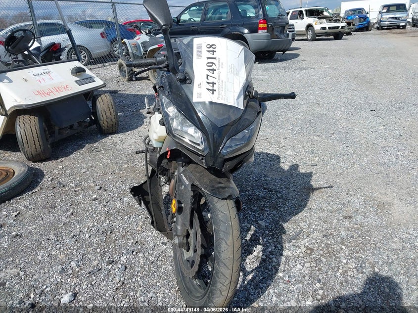 2014 Kawasaki Ex300 VIN JKAEX8B18EDA05983 IAAI salvage auction — SIDE, Wait Title, sold $500 on 2026-07-14 (photo 5)