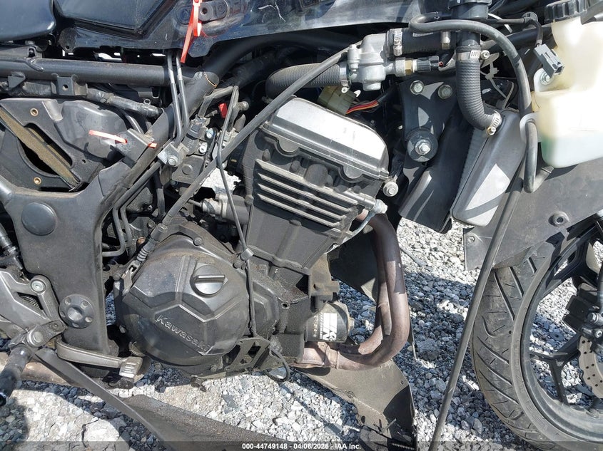 2014 Kawasaki Ex300 VIN JKAEX8B18EDA05983 IAAI salvage auction — SIDE, Wait Title, sold $500 on 2026-07-14 (photo 8)