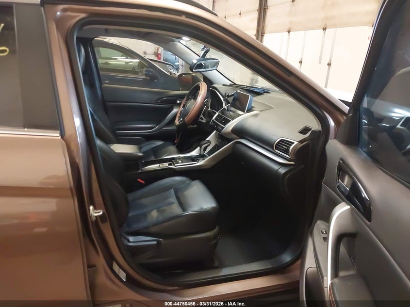 2019 Mitsubishi Eclipse cross VIN JA4AT5AA0KZ004705 IAAI salvage auction — FRONT END, Salvage (Minnesota), sold $1,475 on 2026-07-22 (photo 5)