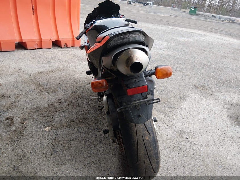 2005 Honda Cbr VIN JH2PC37085M205540 IAAI salvage auction — THEFT, Salvage (Florida), sold $1,300 on 2026-07-08 (photo 6)