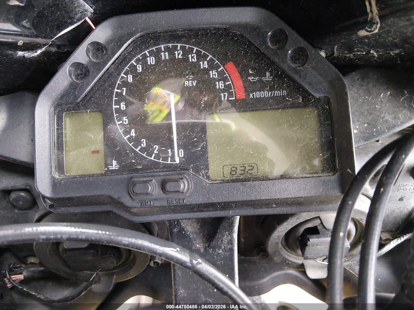 2005 Honda Cbr VIN JH2PC37085M205540 IAAI salvage auction — THEFT, Salvage (Florida), sold $1,300 on 2026-07-08 (photo 7)
