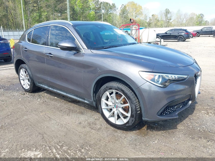 2018 Alfa romeo Stelvio VIN ZASFAKBN8J7B62146 IAAI salvage auction — LEFT FRONT, Wait Title, sold $3,000 on 2026-07-24 (photo 1)