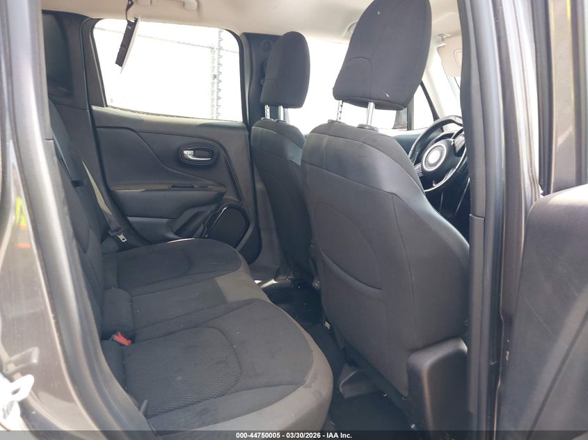 2018 Jeep Renegade VIN ZACCJABB7JPG91991 IAAI salvage auction — RIGHT SIDE, Wait Title, sold $1,150 on 2026-07-29 (photo 8)