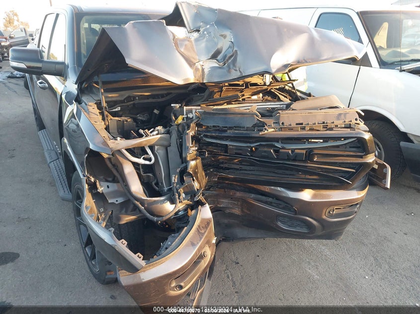 2022 Ram 1500 VIN 1C6SRFJT6NN118484 IAAI salvage auction — FRONT & REAR, Wait Title, sold $5,800 on 2026-07-22 (photo 6)