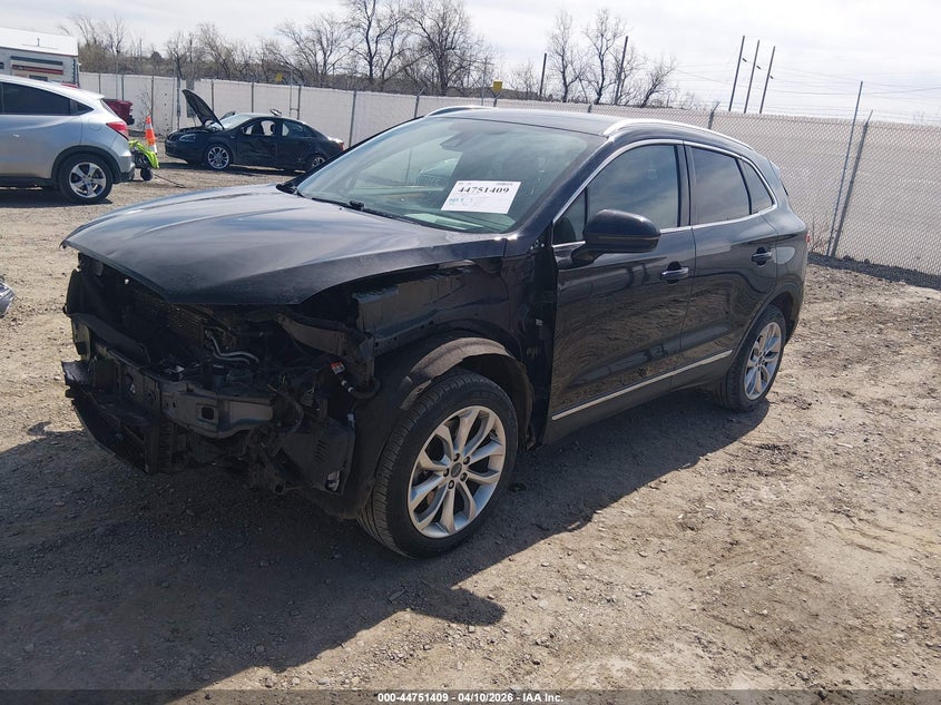 2019 Lincoln Mkc VIN 5LMCJ2D93KUL50628 IAAI salvage auction — FRONT END, Salvage Title, sold $2,100 on 2026-07-22 (photo 2)