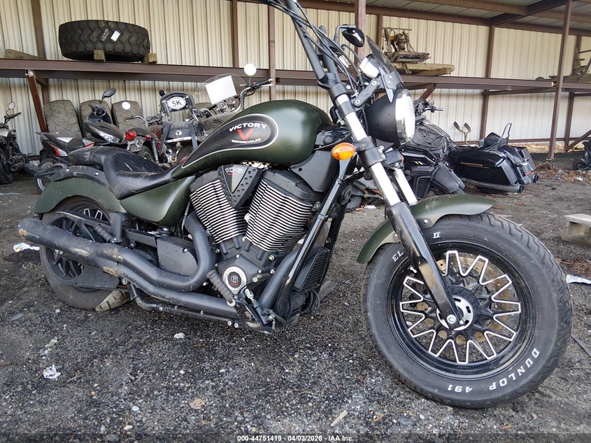 2017 Victory Gunner VIN 5VPCGBAB3H3058412 IAAI salvage auction — LEFT & RIGHT, Wait Title, sold $1,450 on 2026-07-07 (photo 1)