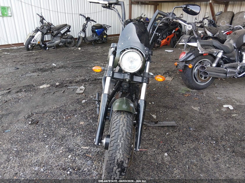 2017 Victory Gunner VIN 5VPCGBAB3H3058412 IAAI salvage auction — LEFT & RIGHT, Wait Title, sold $1,450 on 2026-07-07 (photo 5)