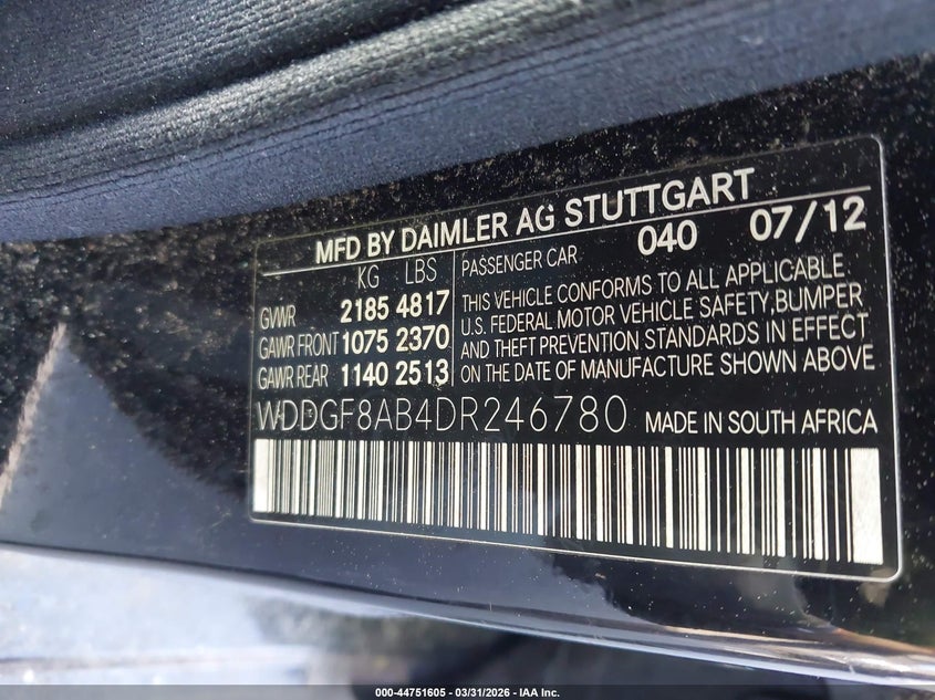 2013 Mercedes-benz C-klasse VIN WDDGF8AB4DR246780 IAAI salvage auction — NORMAL WEAR, Wait Title, sold $300 on 2026-07-22 (photo 9)