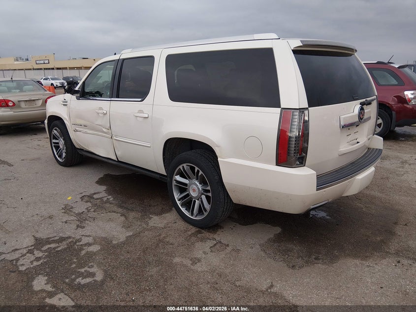 2013 Cadillac Escalade VIN 1GYS4JEF2DR297347 IAAI salvage auction — SIDE, Wait Title, sold $1,550 on 2026-07-09 (photo 3)