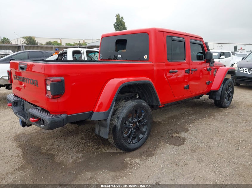2022 Jeep Gladiator VIN 1C6JJTBG9NL108868 IAAI salvage auction — UNKNOWN, Wait Title, sold $19,350 on 2026-07-29 (photo 4)