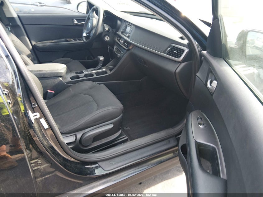 2016 Kia Optima VIN 5XXGT4L38GG100827 IAAI salvage auction — FRONT END, Wait Title, sold $750 on 2026-07-08 (photo 5)