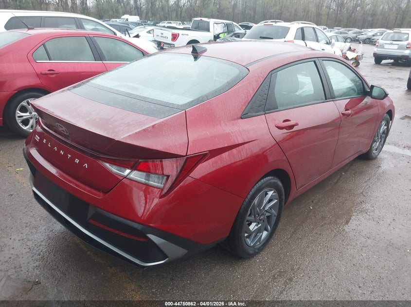 2024 Hyundai Elantra VIN KMHLM4DG8RU681638 IAAI salvage auction — ROOF, Salvage (Missouri), sold $3,550 on 2026-07-08 (photo 4)