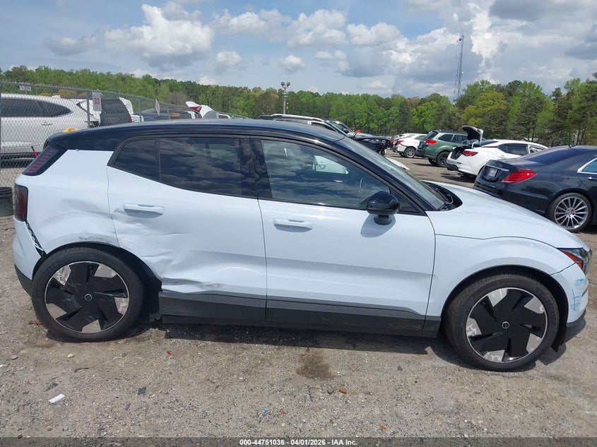 2025 Volvo Ex30 VIN YV4EK3ZK6SS155792 IAAI salvage auction — RIGHT SIDE, Salvage (Georgia), sold $14,500 on 2026-08-12 (photo 6)