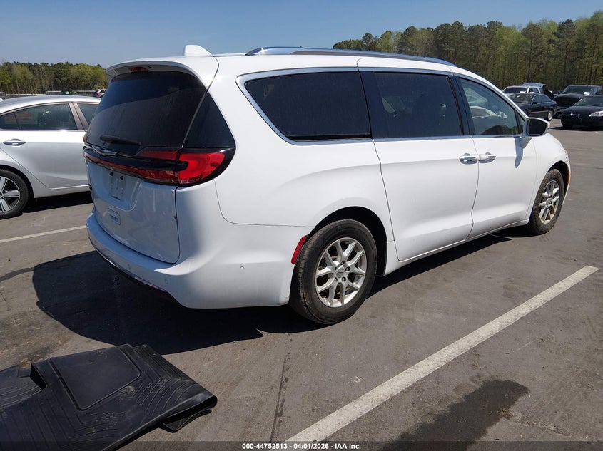 2021 Chrysler Pacifica VIN 2C4RC1BG2MR543134 IAAI salvage auction — RIGHT FRONT, Wait Title, sold $5,300 on 2026-07-18 (photo 4)