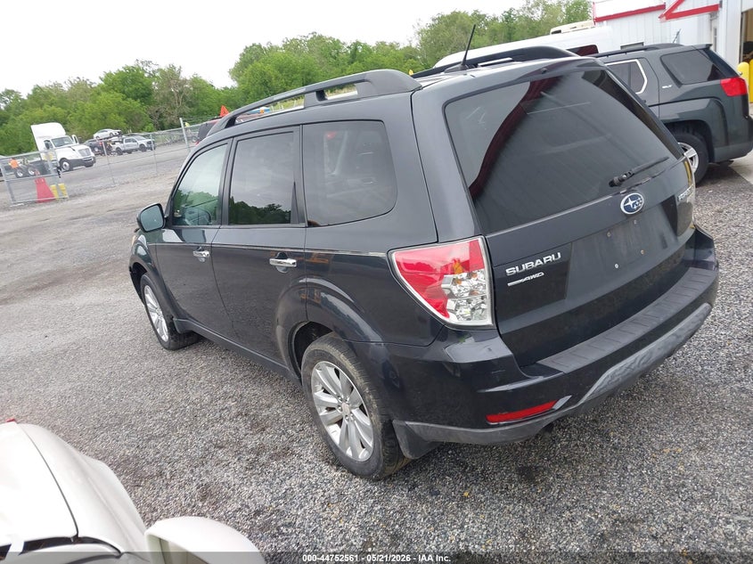 2011 Subaru Forester VIN JF2SHADC5BH729242 IAAI salvage auction — NORMAL WEAR, Clear (Delaware), sold $475 on 2026-07-06 (photo 3)