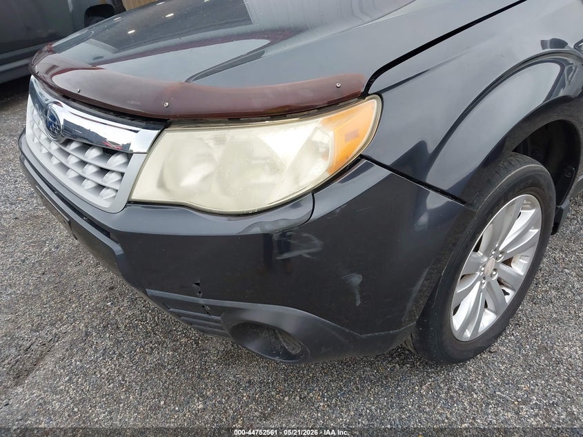 2011 Subaru Forester VIN JF2SHADC5BH729242 IAAI salvage auction — NORMAL WEAR, Clear (Delaware), sold $475 on 2026-07-06 (photo 6)