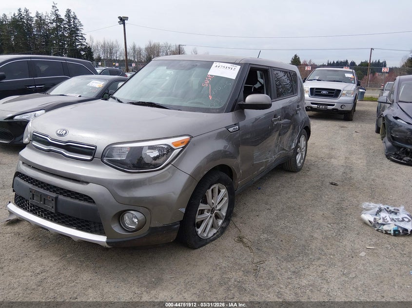 2018 Kia Soul VIN KNDJP3A58J7576259 IAAI salvage auction — RIGHT FRONT, Wait Title, sold $725 on 2026-07-08 (photo 2)