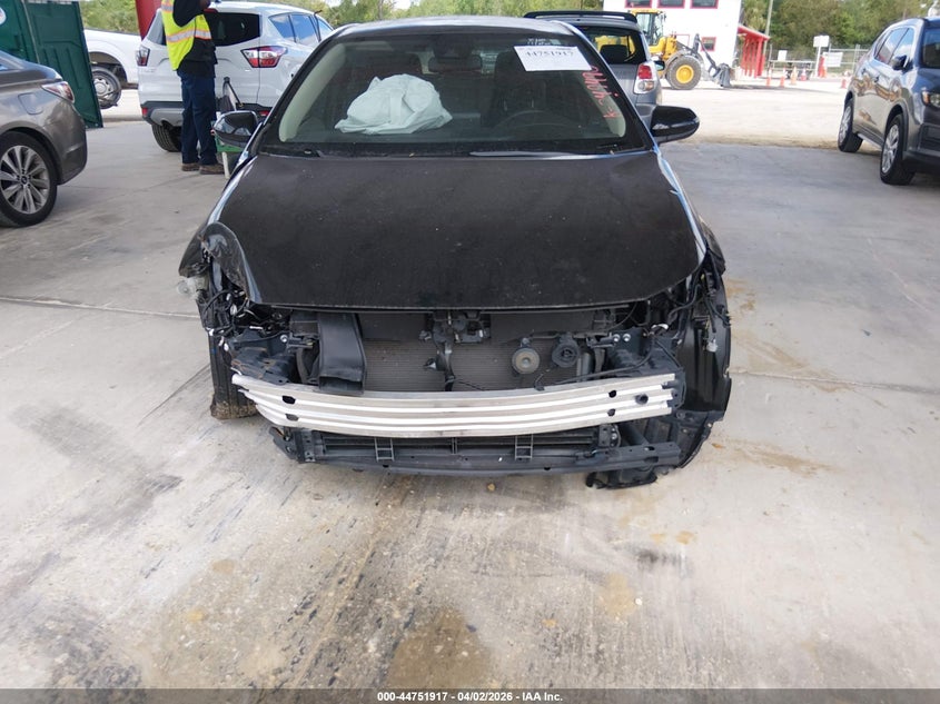 2022 Toyota Corolla VIN JTDEAMDE9NJ049490 IAAI salvage auction — FRONT END, Wait Title, sold $25 on 2026-07-21 (photo 6)