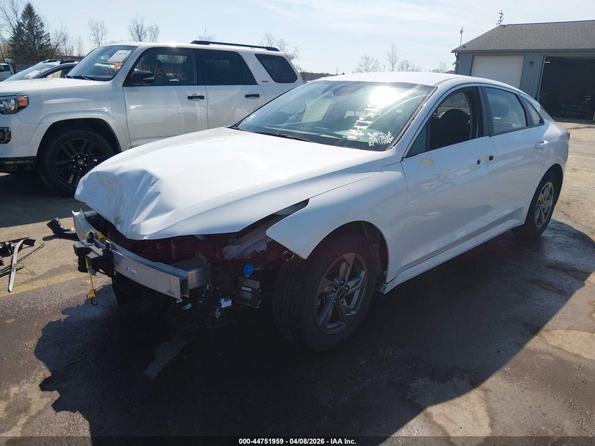 2022 Kia K5 VIN 5XXG14J29NG163125 IAAI salvage auction — FRONT END, Salvage Title, sold $3,000 on 2026-07-19 (photo 2)