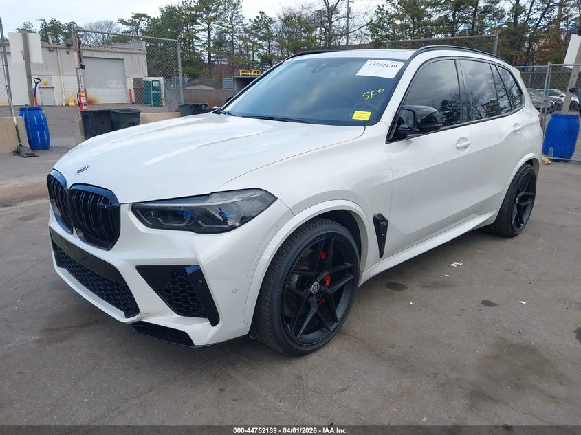 2022 BMW X5 m VIN 5YMJU0C05N9N31421 IAAI salvage auction — RIGHT FRONT, Wait Title, sold $41,600 on 2026-07-14 (photo 2)