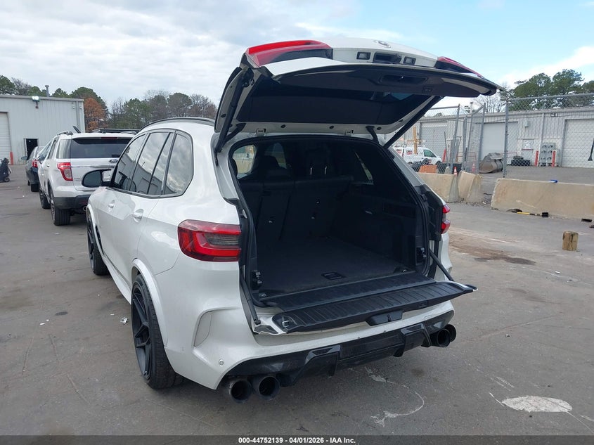 2022 BMW X5 m VIN 5YMJU0C05N9N31421 IAAI salvage auction — RIGHT FRONT, Wait Title, sold $41,600 on 2026-07-14 (photo 3)