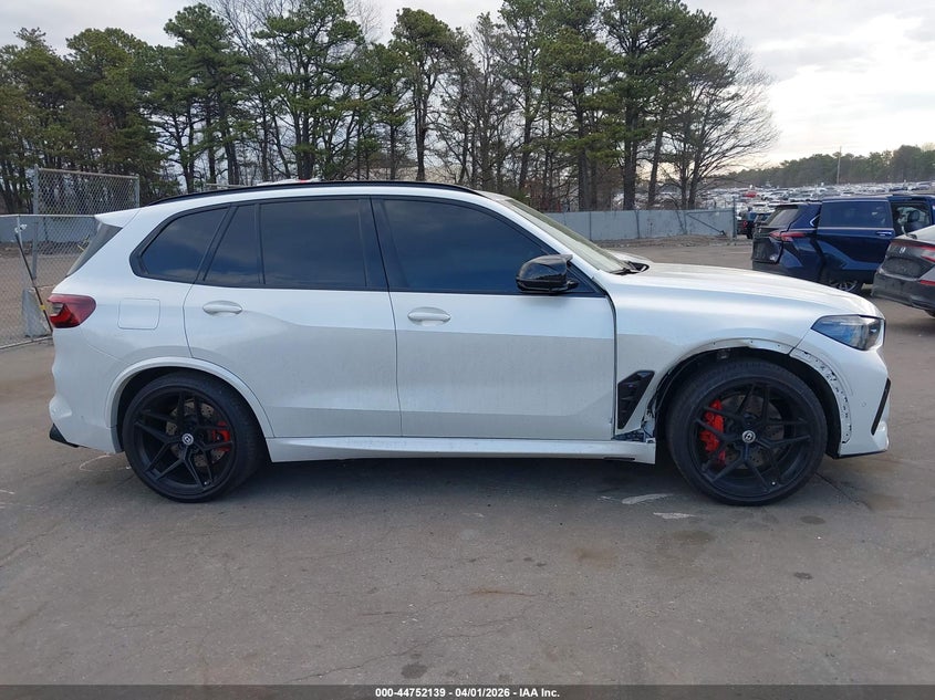 2022 BMW X5 m VIN 5YMJU0C05N9N31421 IAAI salvage auction — RIGHT FRONT, Wait Title, sold $41,600 on 2026-07-14 (photo 6)